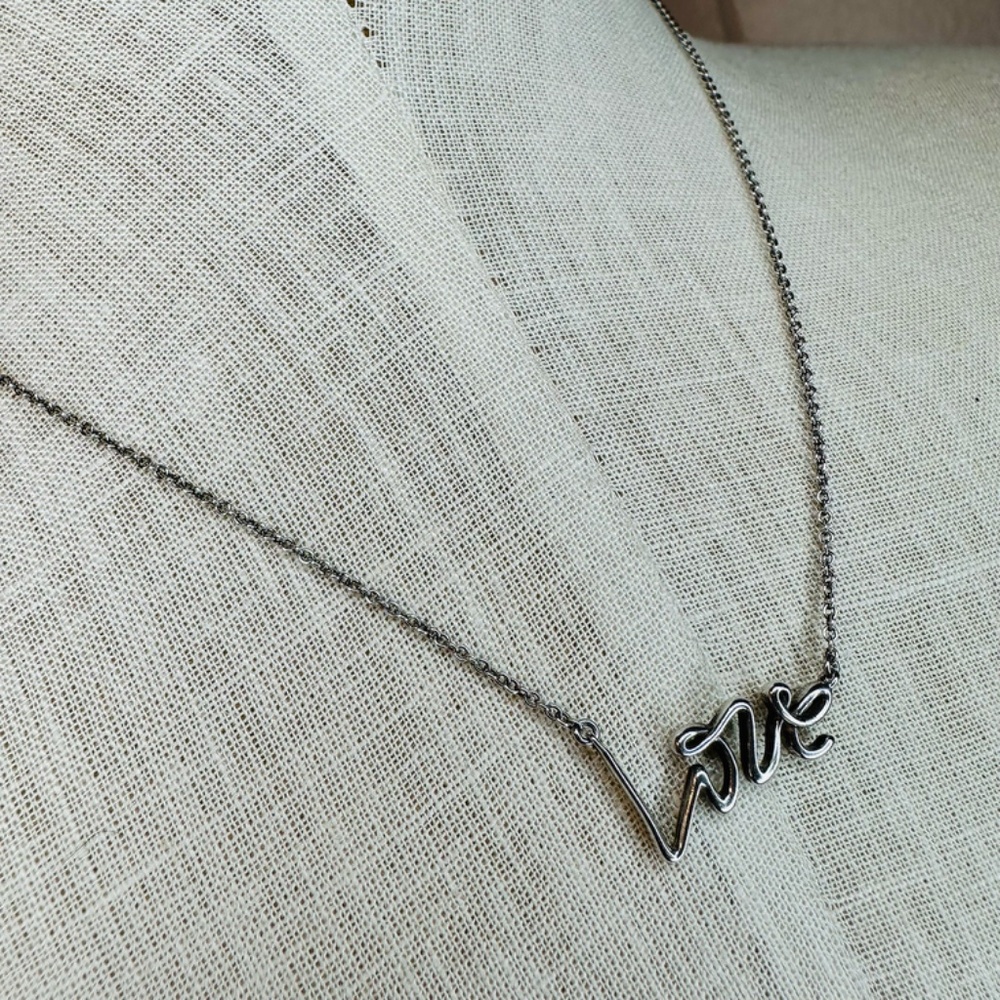 Tiffany & Co. Paloma Picasso Graffiti Love Pendant Necklace Sterling Silver 16" - Picture 5 of 7